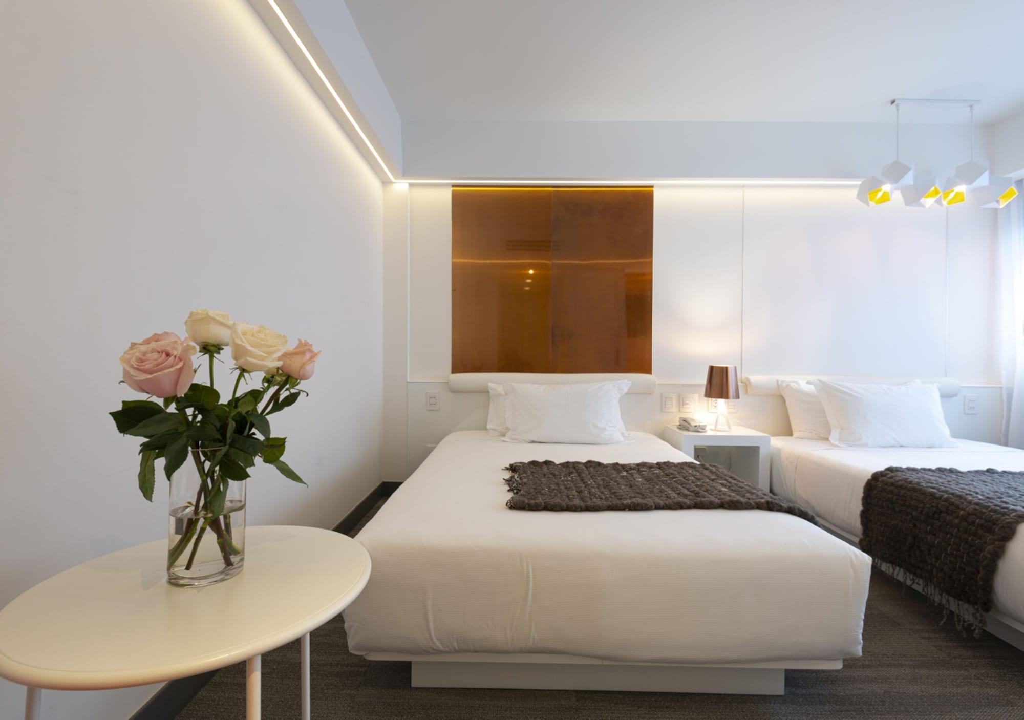 45 By Director Hotel Santiago Exterior photo